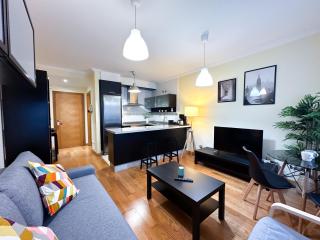 Apartamento con garaje, céntrico y luminoso - Pontevedra - 1