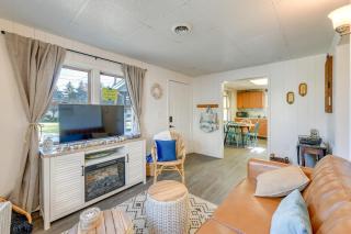 Steps to Beach Lake Erie Cottage with Fire Pit! - 0