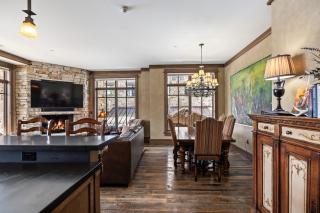 Luxury Residence, Ski-in Ski-out, Cozy Interiors, Private Patio, Shared Pool, Close Fine Dining - Park City - 8