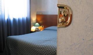 Hotel Adriano - Turin - 8