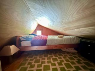 Alpine House, Holiday Home, Sleeps 6, Super Cosy, 4 beds - 6