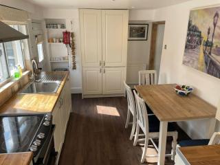 Gloucester Cottage - Chichester - 9