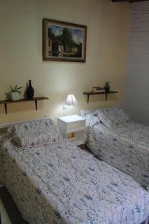 Cabaña con piscina compartida - Ciudad Lujan de Cuyo - 9