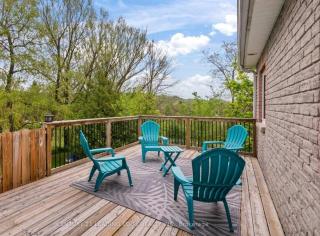 Summer Getaway with Pool and Nearby Attractions - Cobourg - 4