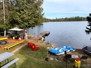 Algonquin S Lakeview 3BR H-Tub W-Stove Sandy Beach - Wilberforce - 4