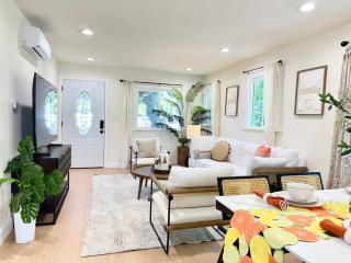 Jies choice- Modern Luxe in Altadena - 7