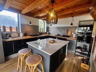 Chalet Crystal by Carlon Luxury Rentals - Guchan - 7