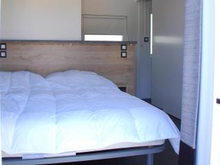 Chalet in Baalse Hei with Modern Comforts - 2