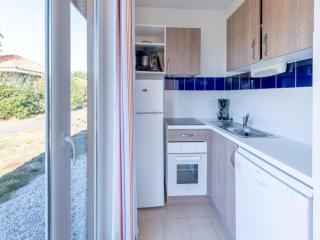 Nice holiday home near lake in Les Landes - Parentis-en-Born - 6