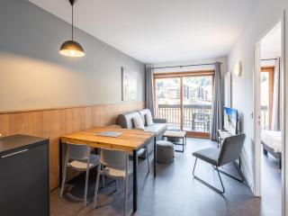 New apartments by the slopes in L'Alpe d'Huez - L'Alpe-d'Huez - 8