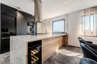 Apartments with parking spaces Vir - 23579 - 2