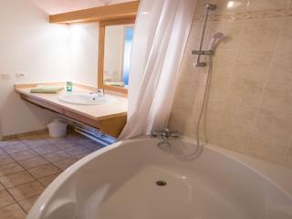 Savoy Style Mountain Stay - 1