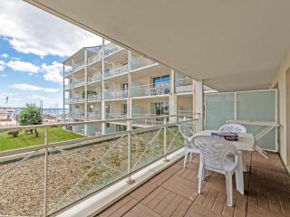 Apartment in France with Stunning Sea View - Plougonvelin - 4