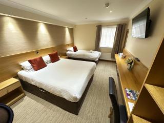 Hill Park Hotel - 1