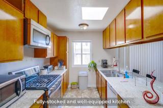 Entire Private 3-BR House, Ranch Style w Gated Yard near Beach, Available Now - Imperial Beach - 5