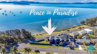 Peace In Paradise near Nelson Bay- waterviews, spa, adventures - Lemon Tree Passage - 0