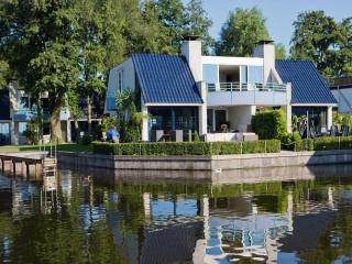 Linked villa with fireplace in Loosdrecht - Nieuw-Loosdrecht - 0