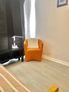 room in Morley - 7