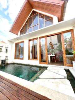 Vis Villa Seminyak - Seminyak - 0