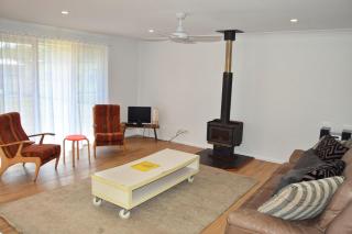 Barefoot Bungalow - Bring your own linen - Hat Head - 4