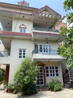 Tranquil Kathmandu Apartment - Kathmandu - 2