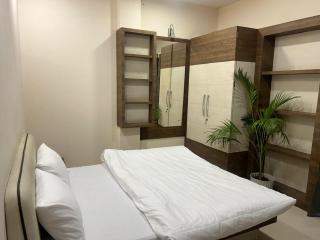 Satyabhama HomeStay-Pearl-Luxury two BHK Appartment - Indore - 4