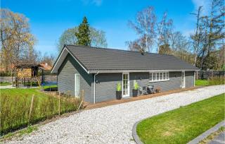 4 Bedroom Awesome Home In Vejby - Vejby - 1