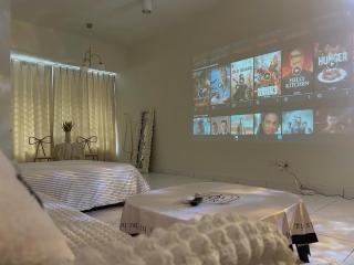 Studio at AkademikSuite JB Mount Austin with WiFi Projector Pool - Johor Bahru - 5