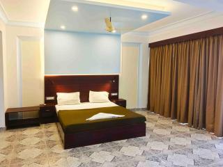 Shorelux Beach Resort - Kovalam - 0