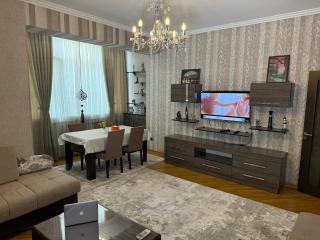 Modern and Cozy Apartment in Baku - 6