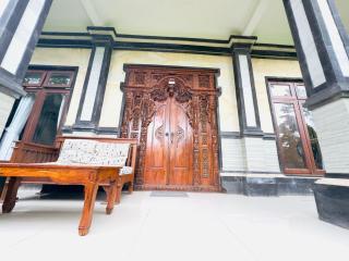 Surya Ubud View and Suites by EPS - Ubud - 1