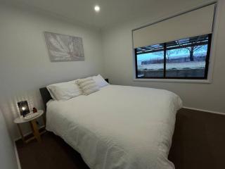 3 Bedroom House in Cooma - Cooma - 2