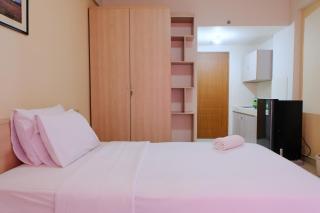 Great Deal Studio at Pinewood Apartment By Travelio - Sumedang - 7
