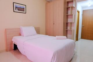 Great Deal Studio at Pinewood Apartment By Travelio - Sumedang - 8