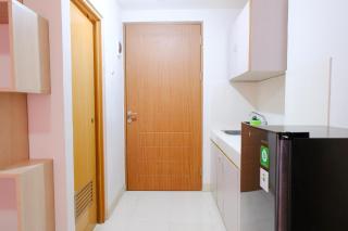 Great Deal Studio at Pinewood Apartment By Travelio - Sumedang - 4