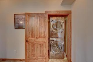 Cozens Pointe I-101 condo - 5