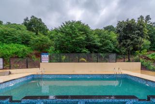 SaffronStays Riverdale, Mulshi - Lakefront villa with pool and mountain view - Pune - 5