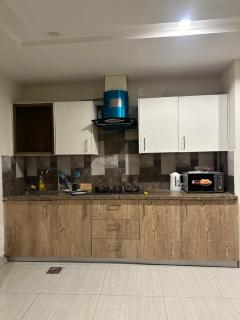 1 Bedroom Luxury Apartment In Gulberg Hieghts - Islamabad - 3