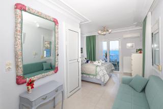 Dreamy Perdika Aegina - 1