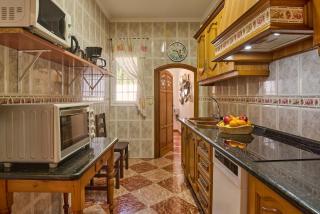 Casa Ángeles - Cuevas Bajas - 2
