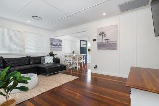Acacia Ridge Cottage - Firepit, Kids Cubby, Games - Brisbane - 9