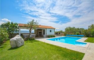 Villa Salt And Sand - 1