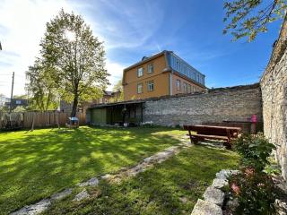 Garden Studio next to Telliskivi & Old Town - Tallin - 6