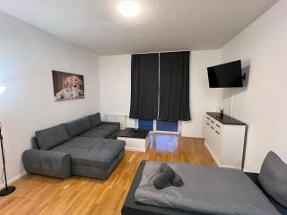 Rosen Appartements - Neubrandenburg - 5