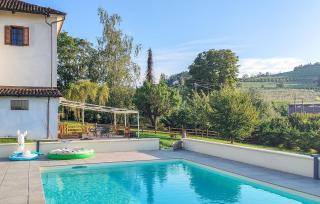Awesome Home In San Marzano Oliveto - 1