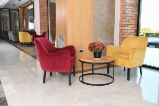 Hotel Albulena - - 3