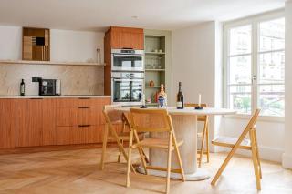 Magnifique appartement 2 chambres au coeur du 7ème - Paris - 8