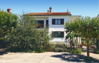 Awesome Apartment In Umag With Wifi - 6