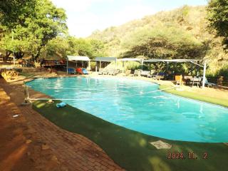 Mabalingwe Nature Reserve - Elephant Lodge - Tjaila - Bela-Bela - 7