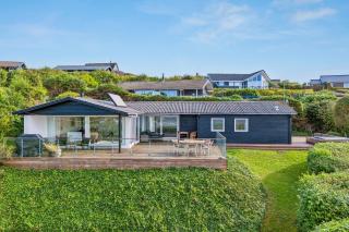 Stunning Home In Ebeltoft With 3 Bedrooms And Internet - Ebeltoft - 0